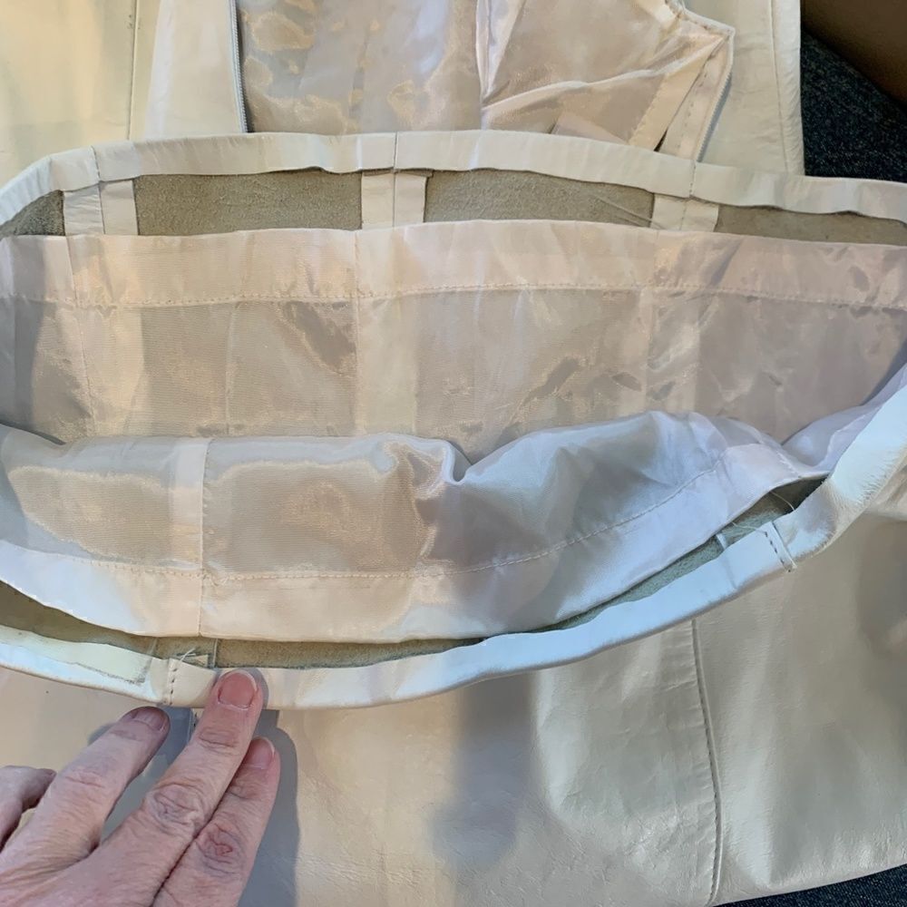 Dangerous Threads Women's 8 white leather with gold bead neck thin strap dress - Picture 14 of 16